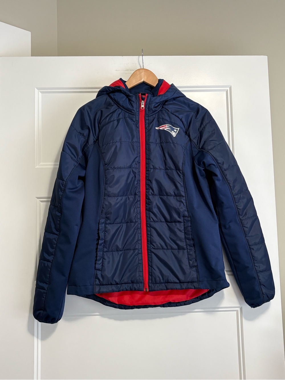 NFL Women's New England Patriots Rundown Polyfill Hooded Jacket Sz Large